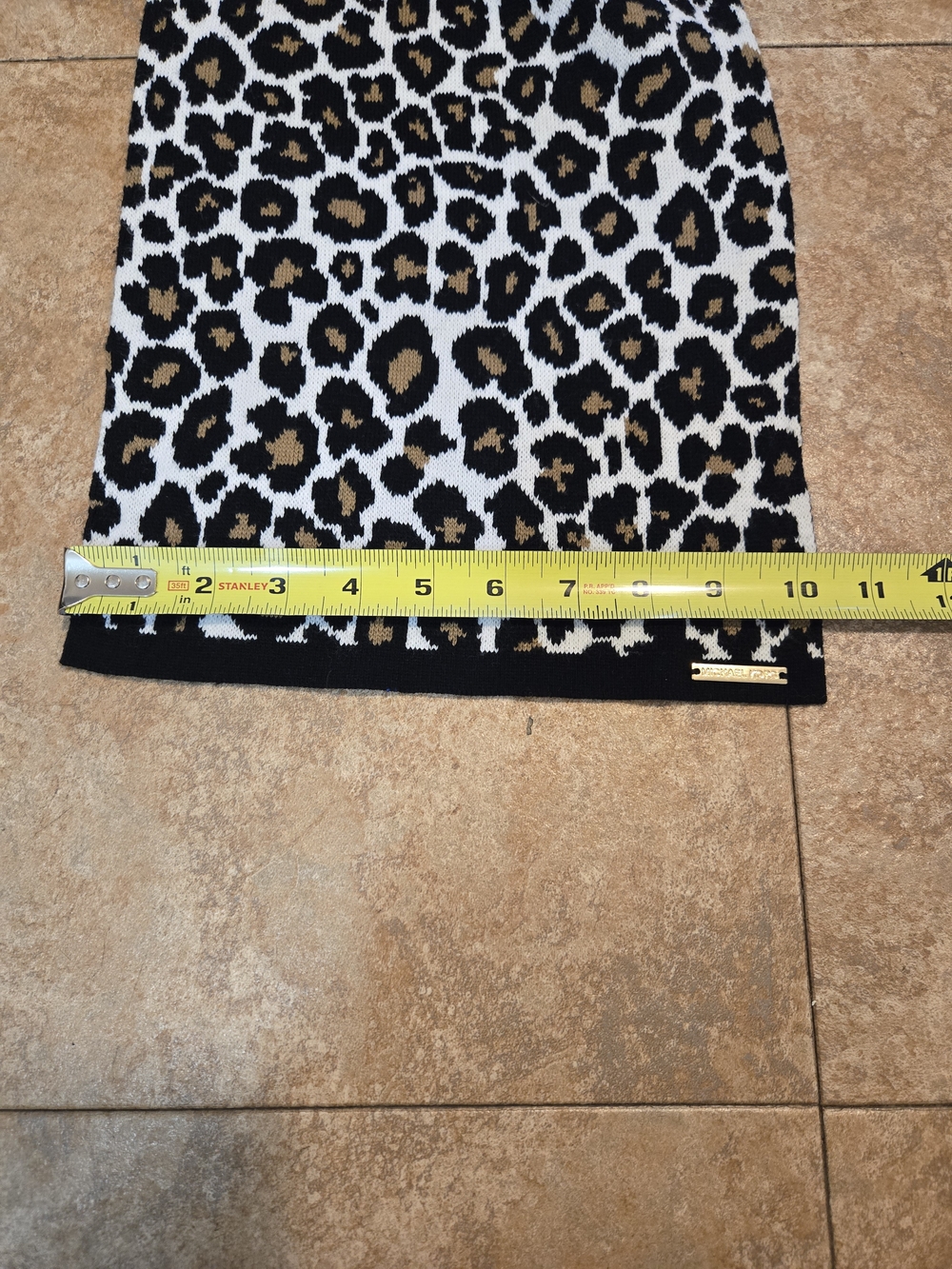 Michael Kors Leopard-Print Knit Scarf in Black, White & Tan - Picture 3 of 4